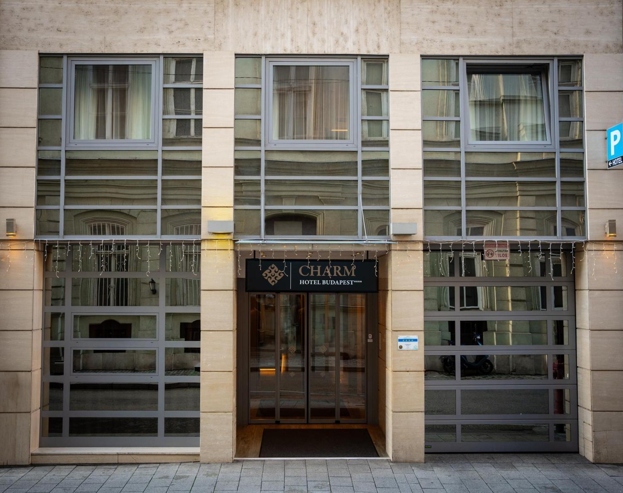 Charm Hotel Budapest - Formerly Boutique Hotel Budapest — Photos 1